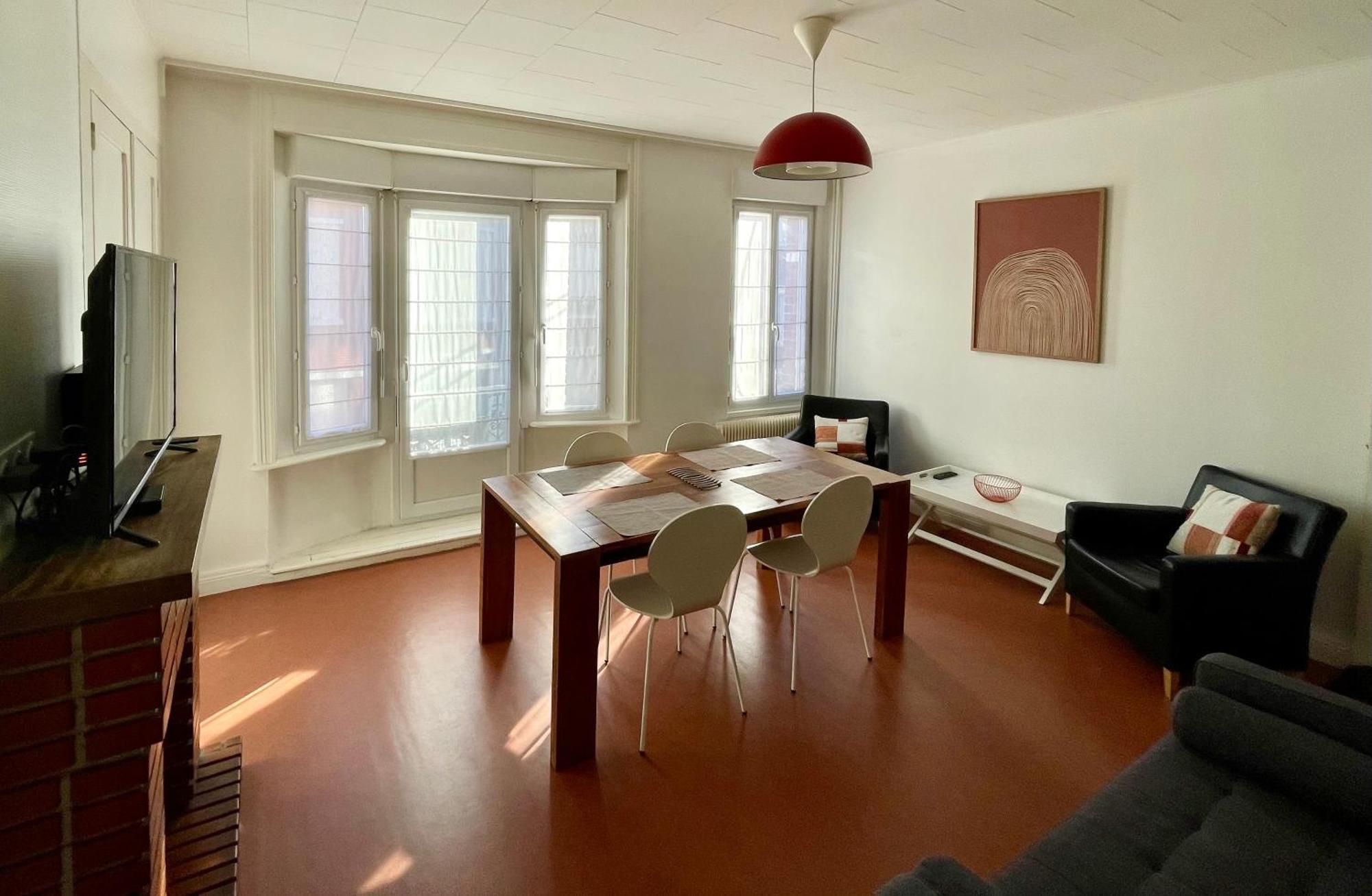 Appart'Hotel Et Chambres Ленс Екстериор снимка