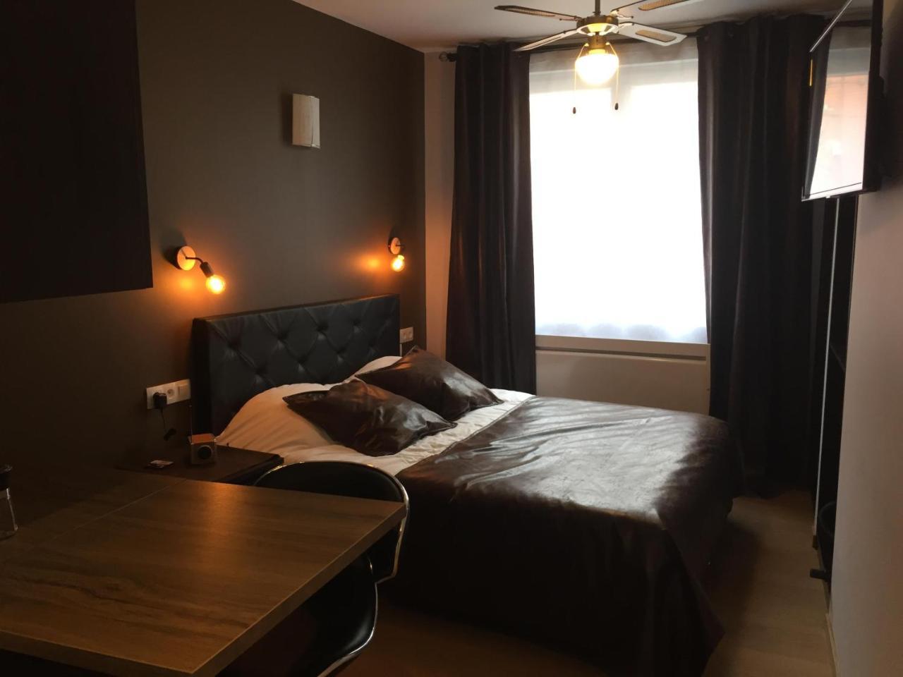 Appart'Hotel Et Chambres Ленс Екстериор снимка